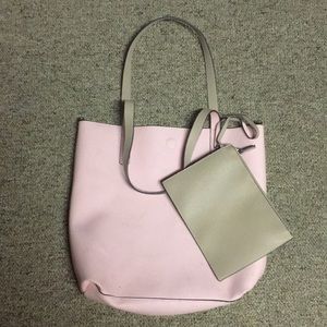 Hand bag with little wallet/personal bag included